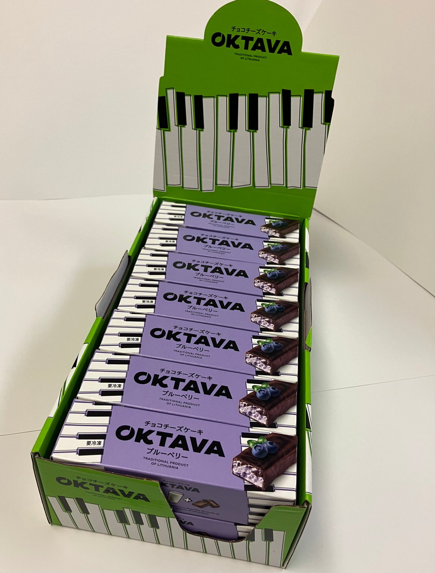 オクターブ・チョコチーズケーキ ブルーベリー